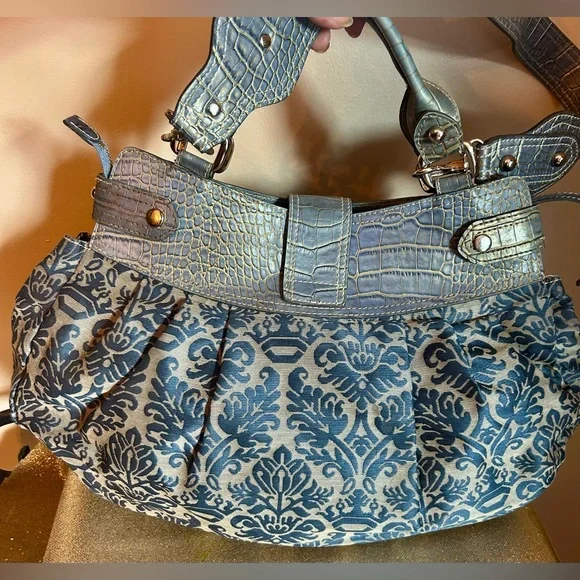 Guess Blue Patterned Large Shoulder Bag - Picture 4 of 7